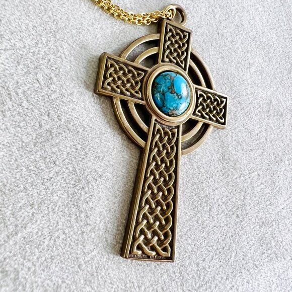 From War to Peace BRONZE Turquoise Stone CELTIC CROSS Pendant Necklace - Picture 3 of 6